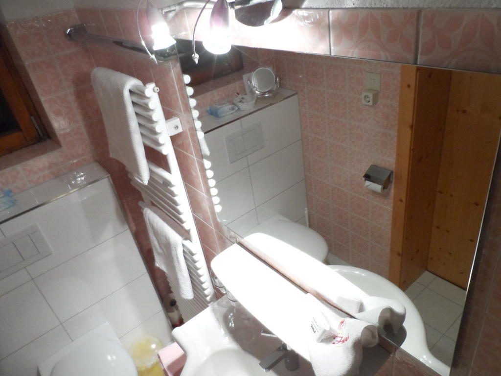 شقة Haus Brunneck Warth  الغرفة الصورة